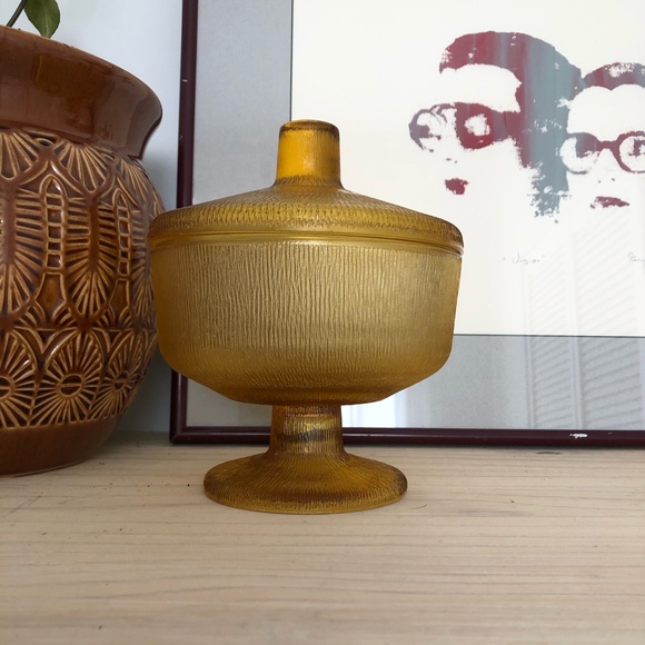 Textured Amber Glass Stasher - Picture 4 of 5